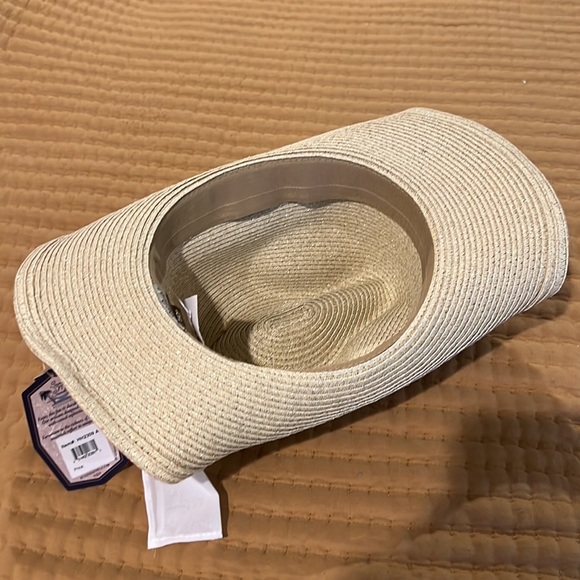 Fun hat - Picture 2 of 2